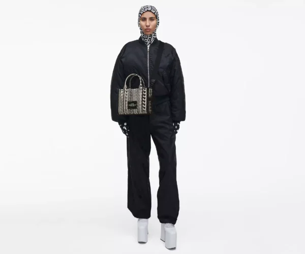 The Marc Jacobs Small Tote Bag Monogram Lenticular - Image 2