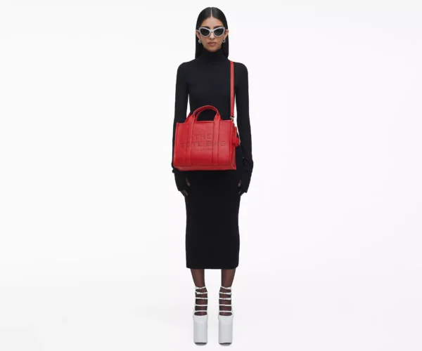 The Marc Jacobs Medium Tote Bag Leather True Red - Image 8