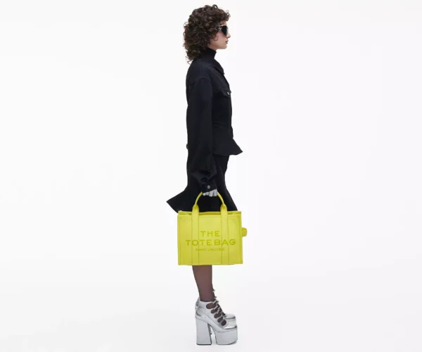 The Marc Jacobs Medium Tote Bag Leather Limoncello - Image 2