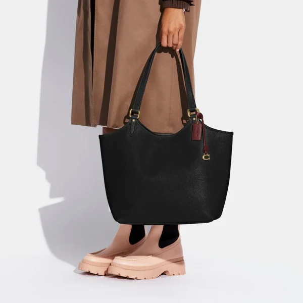 Coach Day Tote Bag Leather Black - Image 5