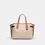 Coach Hanna Carryall
