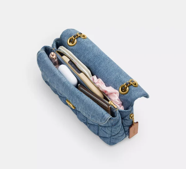 Tabby Shoulder Bag 33 With Quilting - Image 5