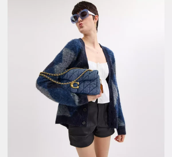 Tabby Shoulder Bag 33 With Quilting - Image 8