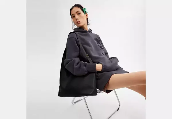 Coach Brooklyn Shoulder Bag 39 Black - Image 6