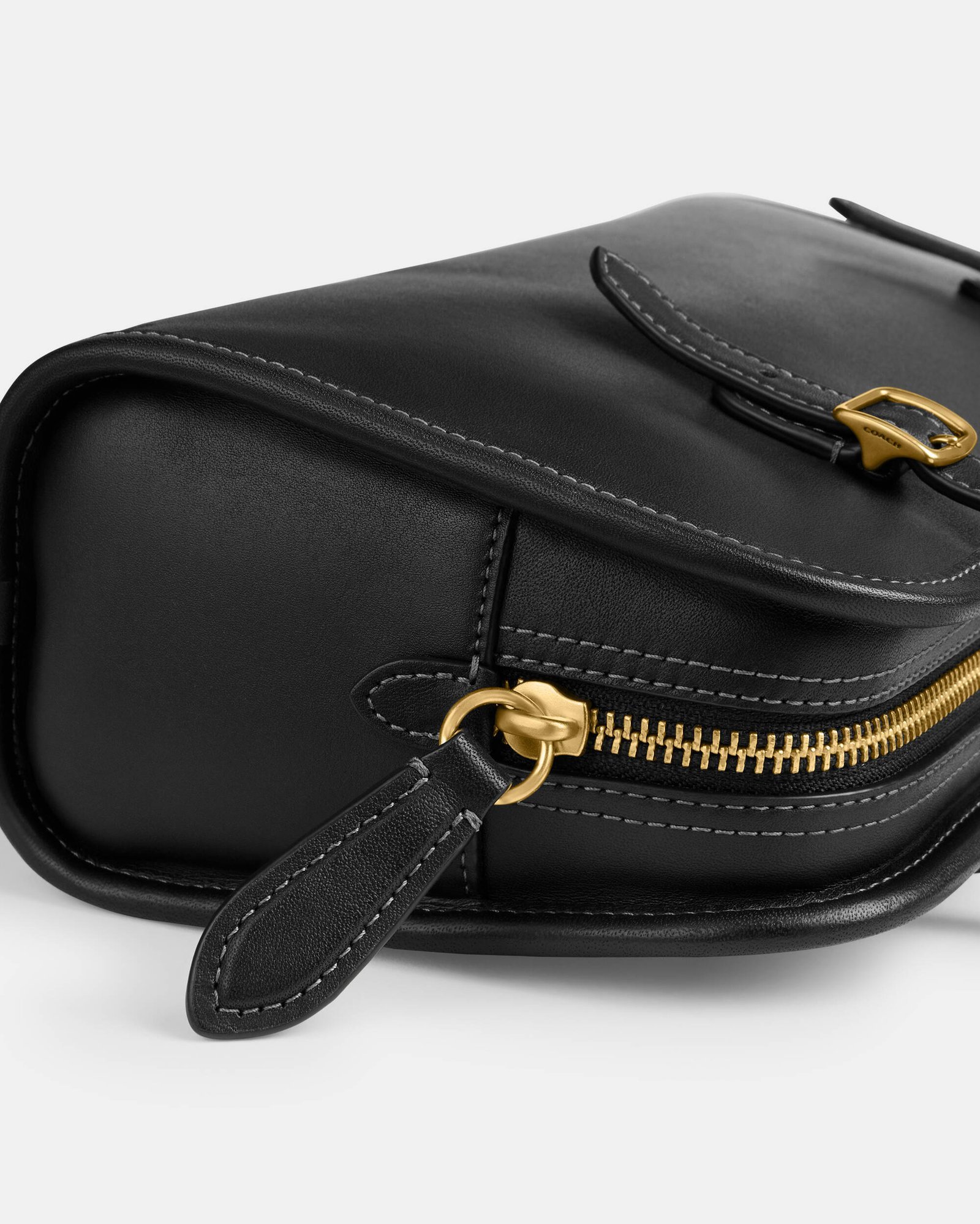 Coach Swing Zip Bag 26 Black - Image 8