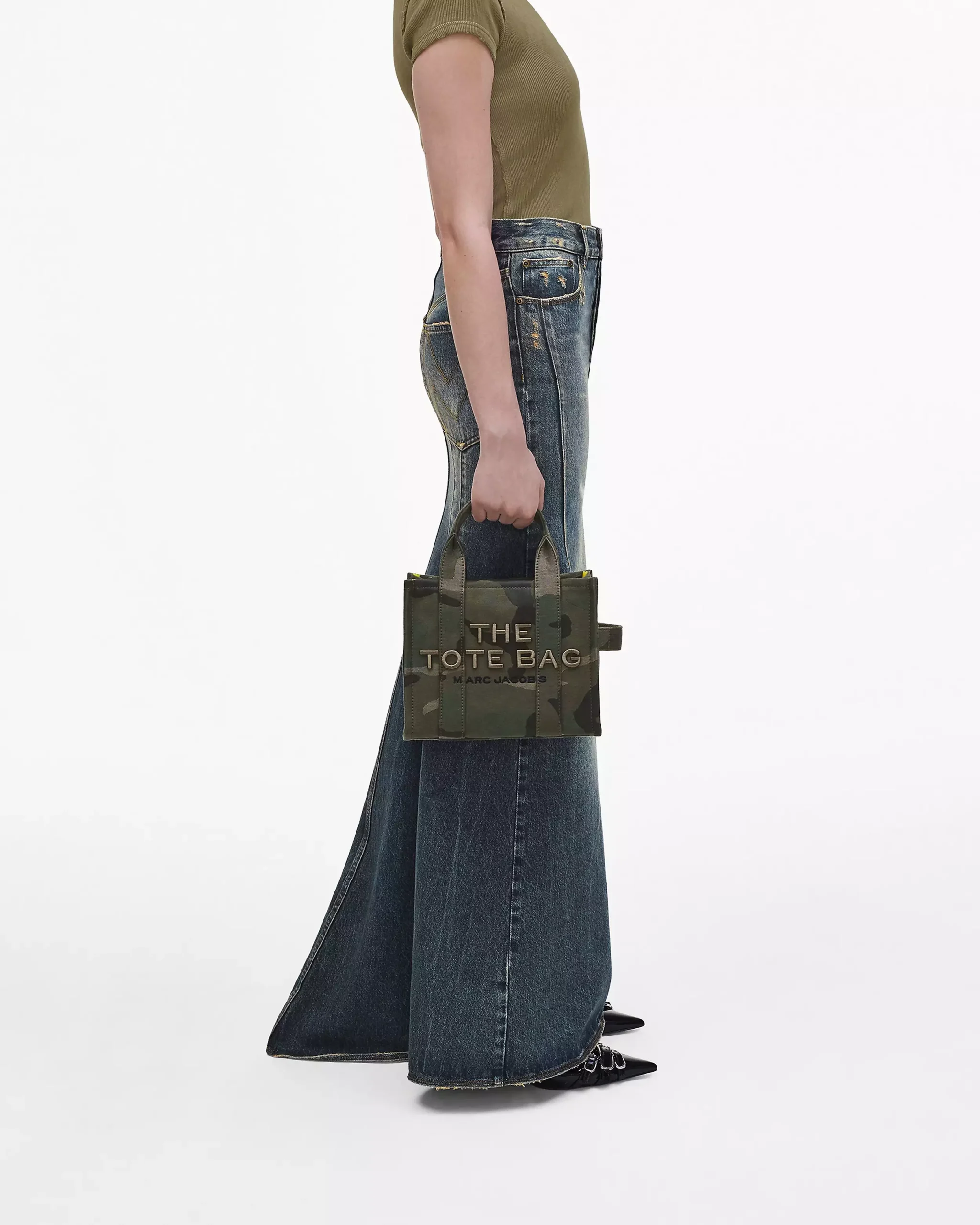 THE MARC JACOBS CAMO JACQUARD SMALL TOTE BAG Green - Image 8