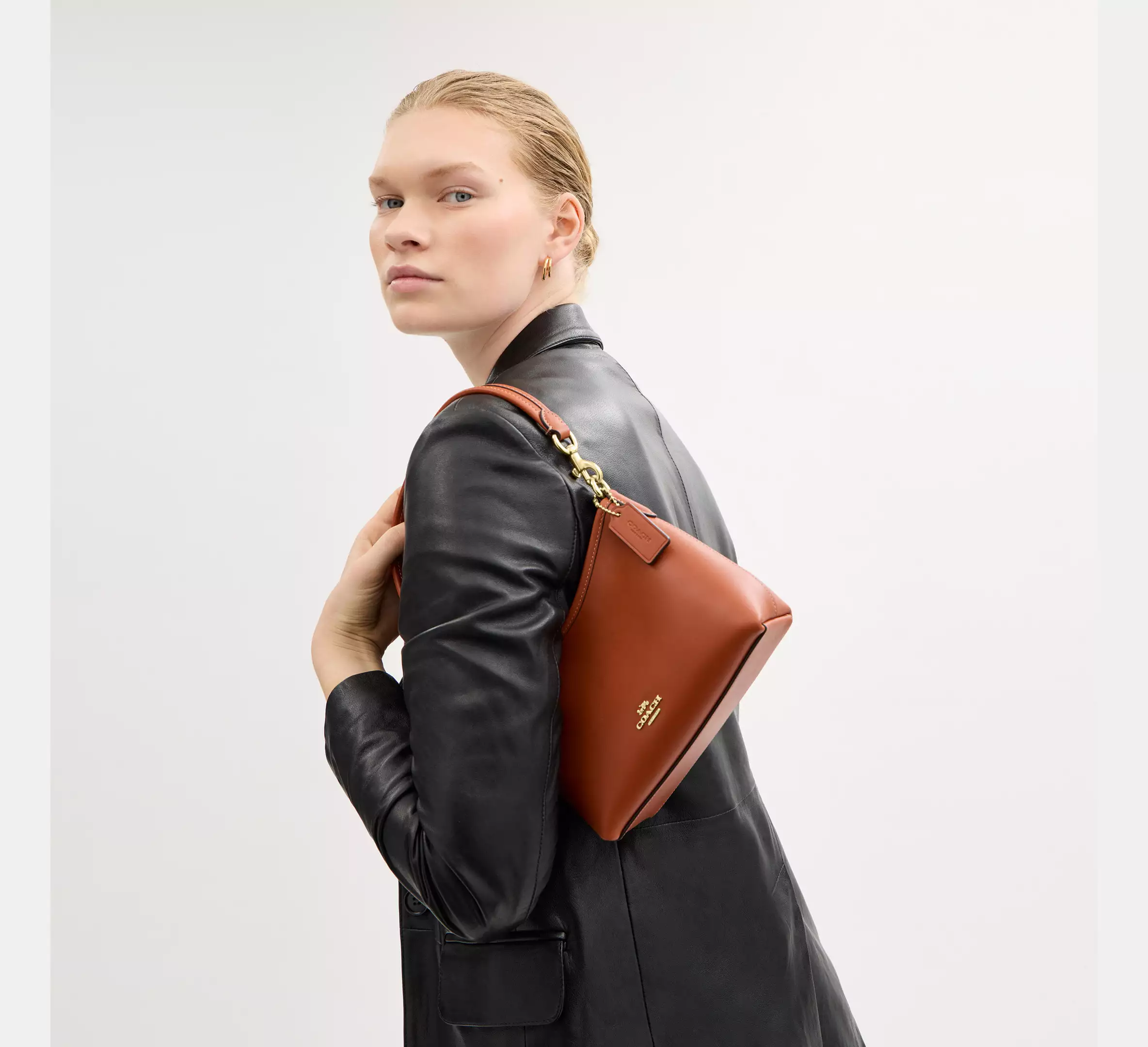 Coach Laurel Small Shoulder Bag Tan - Image 3