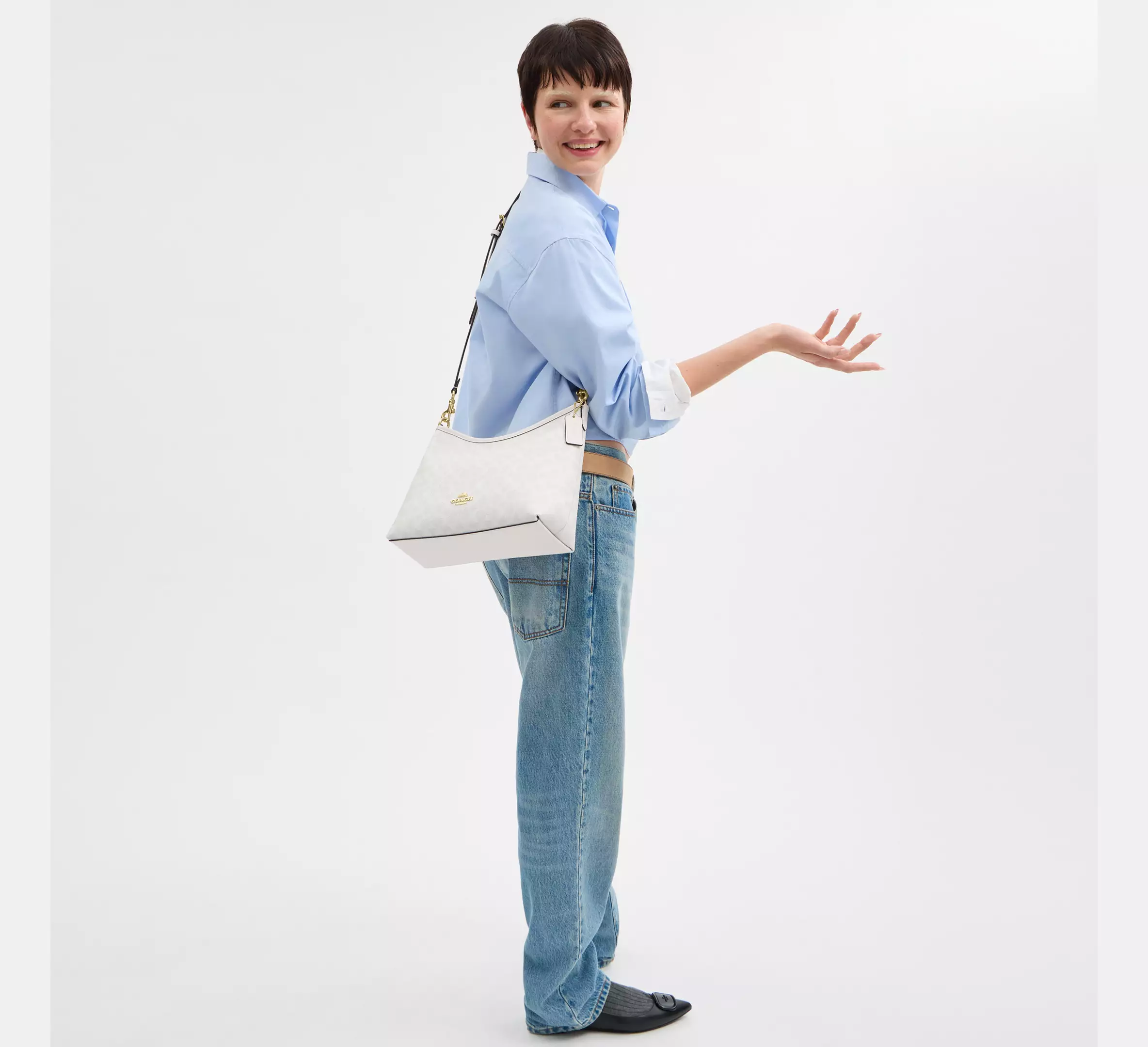 Coach Laurel Shoulder Bag In Signature Canvas White Chalk - Image 6