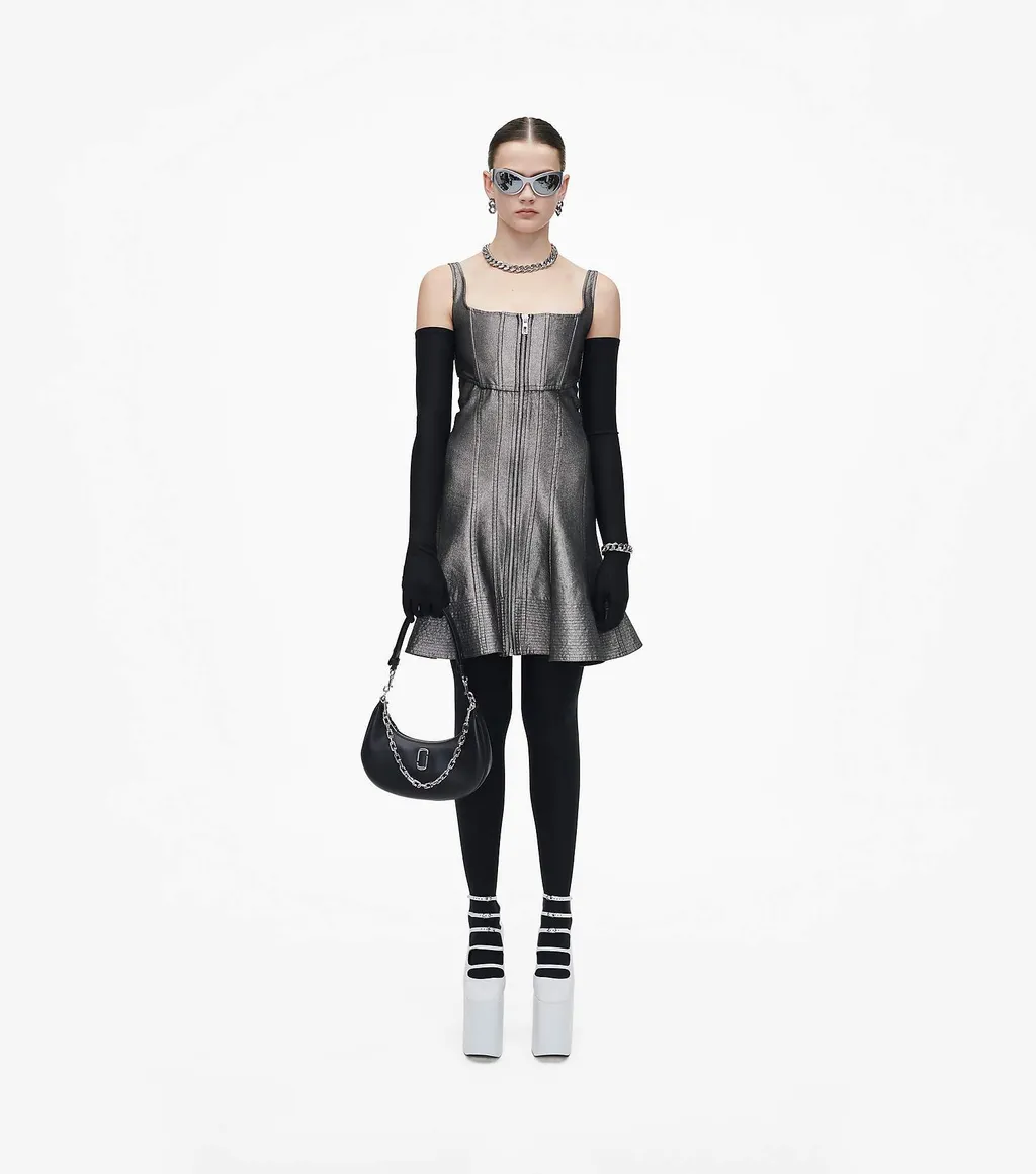 MARC JACOBS The Curve Leather Shoulder Bag - Black - Image 7